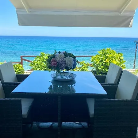 Agios Ioannis Luxurious Beachfront * Agios Ioannis (Thessaly)